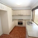 Rent 3 bedroom house in Oxley