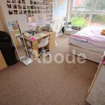 Rent 6 bedroom house in Hyde Park