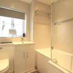 Rent 4 bedroom apartment in South East England