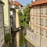 Pronajměte si 1 ložnic/e byt o rozloze 40 m² v Prague