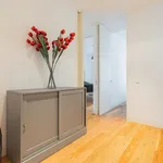 Rent 3 bedroom apartment of 148 m² in Lisbon