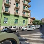 Affitto 4 camera appartamento di 80 m² in Catania