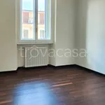 Rent 3 bedroom apartment of 100 m² in Milano