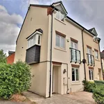 Rent 3 bedroom apartment in South West England