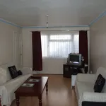 Rent 3 bedroom house in Bradford