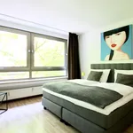 Miete 2 Schlafzimmer wohnung von 65 m² in Cologne