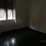 Rent 4 bedroom apartment of 85 m² in Genoa