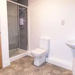 Rent 2 bedroom flat in Stoke-on-Trent