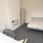 Rent 4 bedroom flat in West Midlands