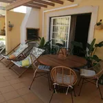 Rent 2 bedroom house in Quarteira