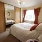 Rent 3 bedroom house in West Midlands