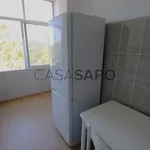 Rent 2 bedroom apartment of 87 m² in Costa da Caparica