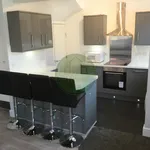 Rent 3 bedroom house in Leeds