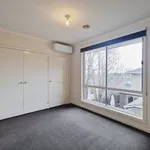 Rent 4 bedroom house in Chadstone