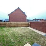 Rent 3 bedroom flat in West Midlands