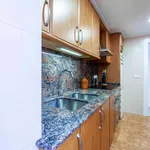 Rent a room of 80 m² in Valencia