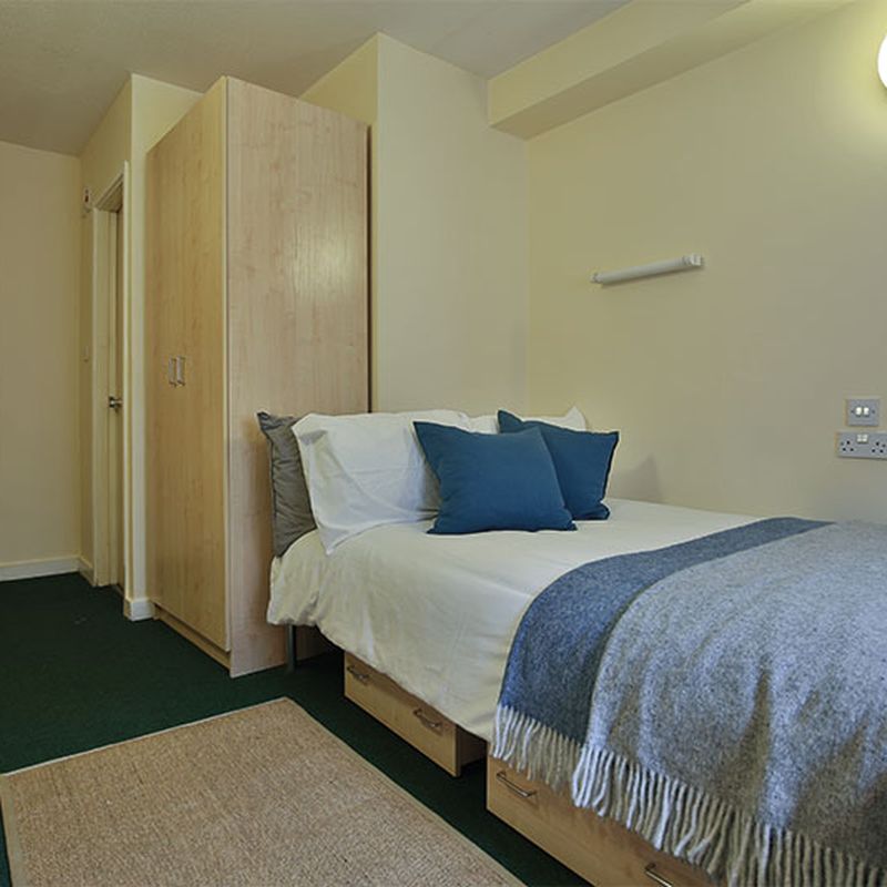 iQ Aspley House, Huddersfield Student Accommodation