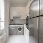 Rent 1 bedroom apartment of 42 m² in Paris