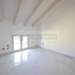 Rent 4 bedroom apartment of 93 m² in Roccafranca