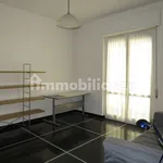 Rent 5 bedroom apartment of 107 m² in Genoa