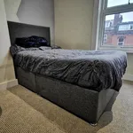 Rent 4 bedroom apartment in Yorkshire And The Humber