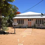 Rent 1 bedroom apartment in Longreach