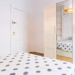 Rent a room of 130 m² in madrid