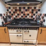 Rent 5 bedroom house in Aberdeen