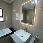 Rent 2 bedroom apartment in Sandton