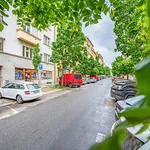 Pronajměte si 3 ložnic/e byt o rozloze 72 m² v Prague