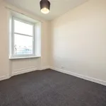 Rent 2 bedroom apartment in Edinburgh