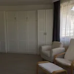 Rent 1 bedroom apartment in Woluwe-Saint-Lambert