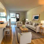 Rent 3 bedroom apartment in Montreal