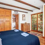 Rent 4 bedroom house of 350 m² in Marbella