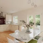 Rent 5 bedroom house in Reigate and Banstead