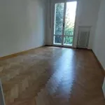 Rent 4 bedroom apartment of 140 m² in Ancona