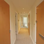 Rent 2 bedroom apartment in London