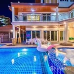 Rent 4 bedroom house of 440 m² in Chon Buri