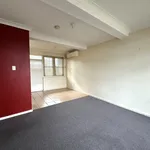 Rent 4 bedroom apartment in Adelaide