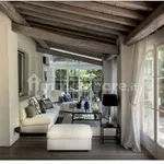 Rent 4 bedroom house of 550 m² in Rome