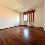 Rent 5 bedroom apartment of 110 m² in Ponte San Nicolò