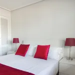 Rent 2 bedroom apartment of 45 m² in Madrid