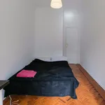 Rent 3 bedroom apartment in Lisbon