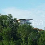 Rent 3 bedroom apartment of 90 m² in Leggiuno