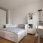 Appartement de 58 m² avec 1 chambre(s) en location à Paris