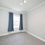 Rent 4 bedroom house in South East England