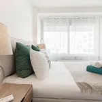 Rent 1 bedroom apartment in Lisbon