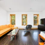 Rent 3 bedroom house in Brooklyn