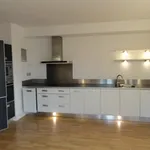 Rent 2 bedroom flat in Kirklees