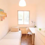 Rent a room in madrid